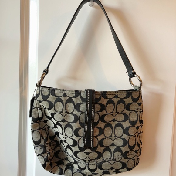 Coach shoulder bag - Picture 3 of 5